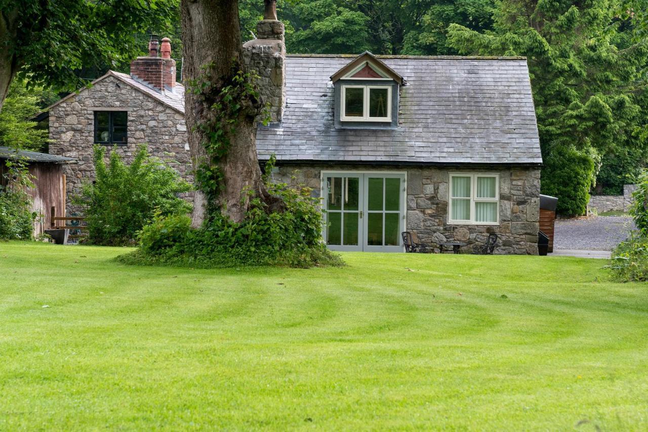 Finest Retreats - The Cottage - Luxury 1 Bed Cottage Rhydymwyn Esterno foto