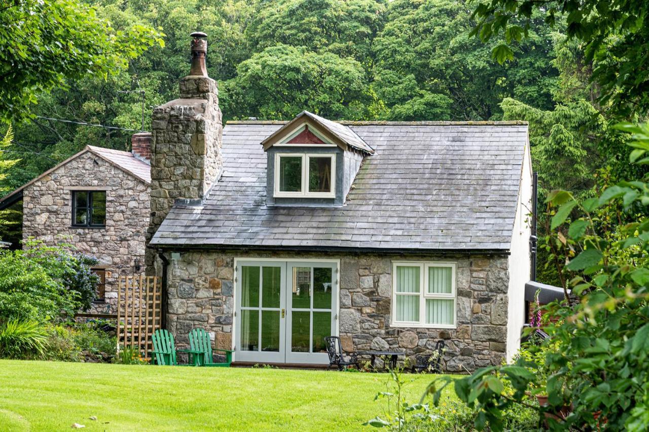 Finest Retreats - The Cottage - Luxury 1 Bed Cottage Rhydymwyn Esterno foto