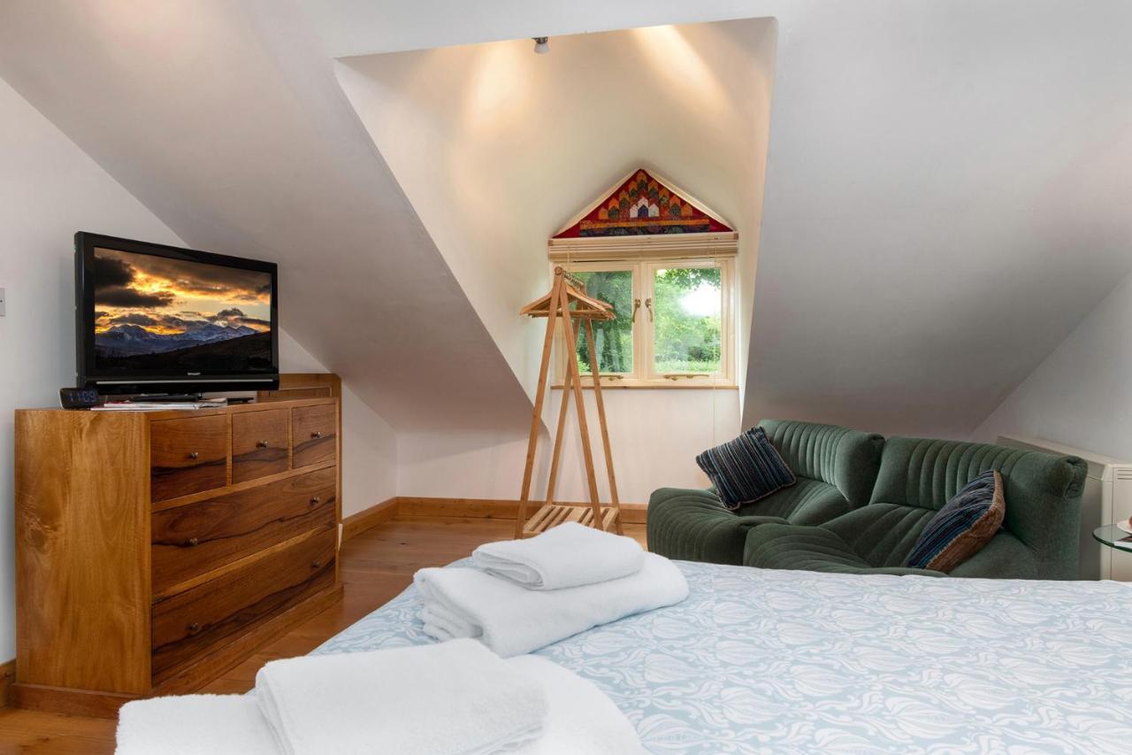 Finest Retreats - The Cottage - Luxury 1 Bed Cottage Rhydymwyn Esterno foto