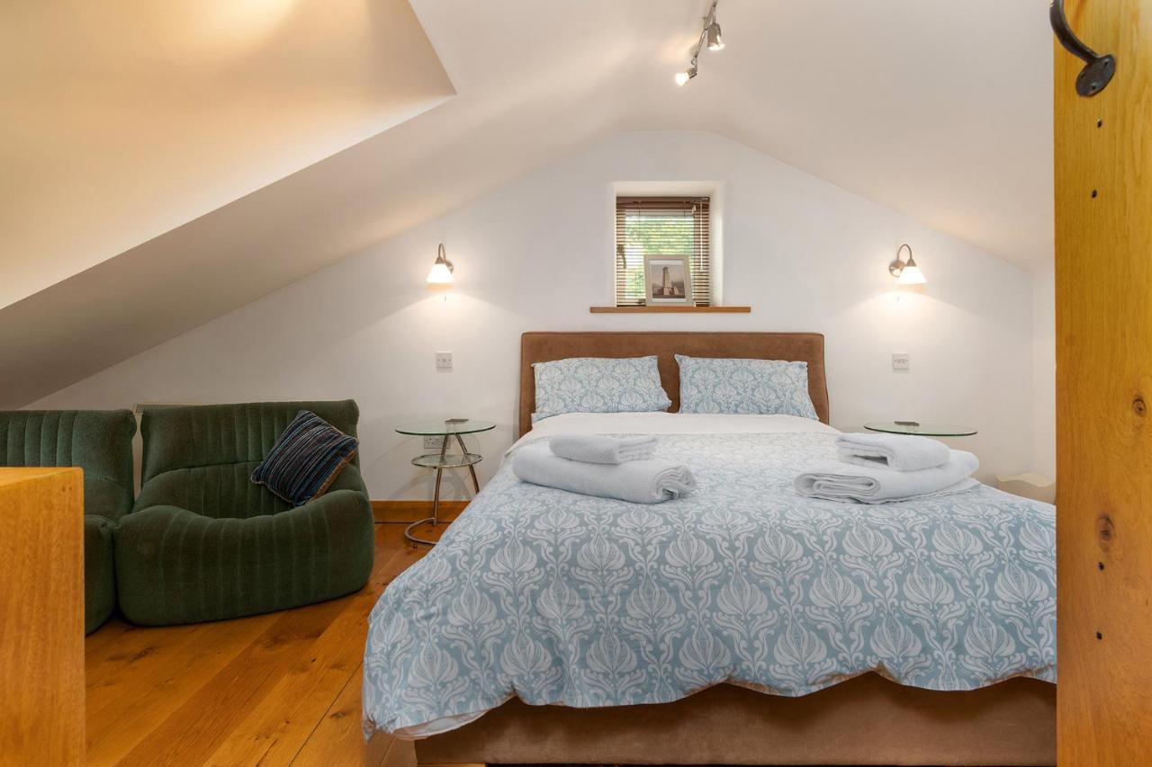 Finest Retreats - The Cottage - Luxury 1 Bed Cottage Rhydymwyn Esterno foto