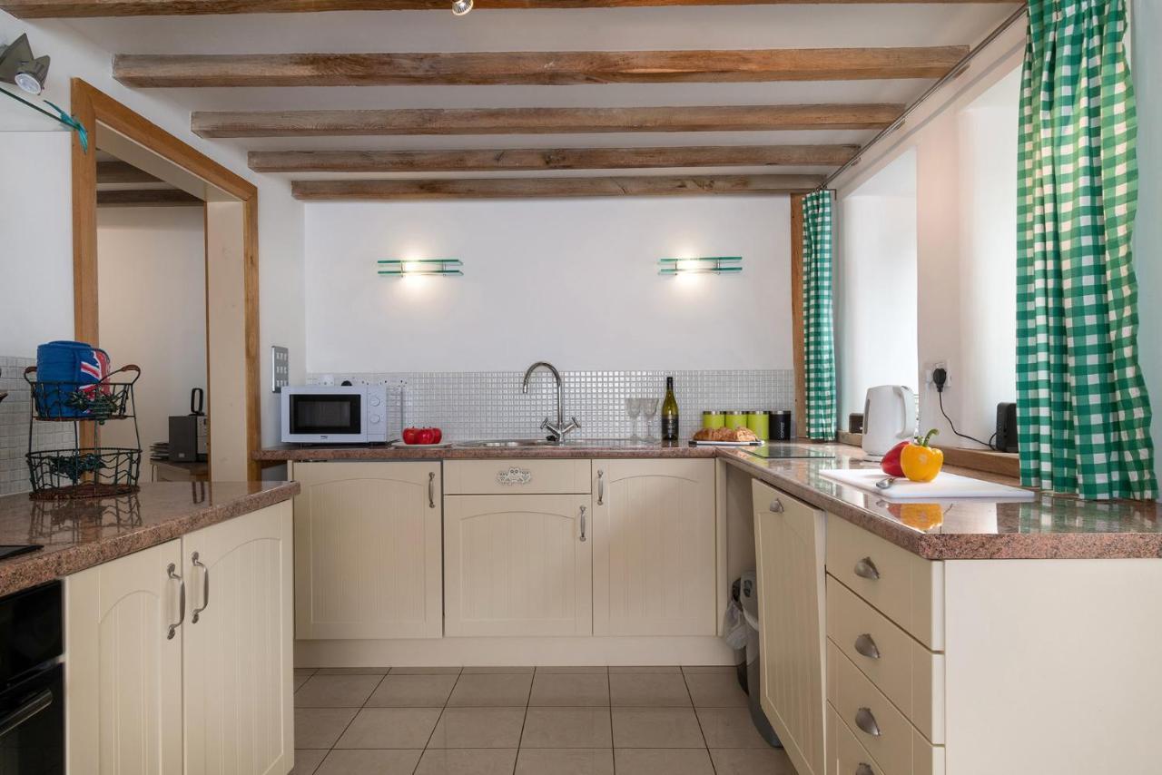 Finest Retreats - The Cottage - Luxury 1 Bed Cottage Rhydymwyn Esterno foto